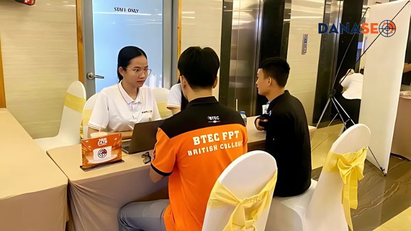 Dana SEO tại JobFair 2024