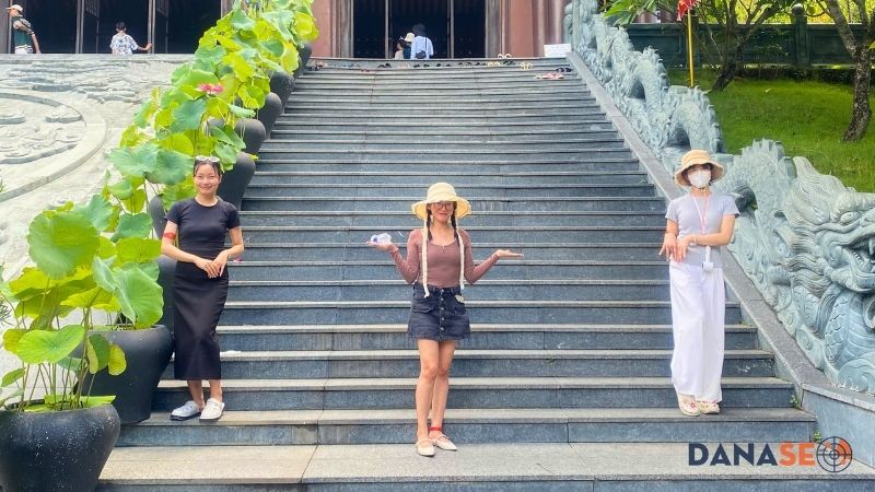 danaseo-to-chuc-du-lich-team-building-2025-tai-nui-than-tai
