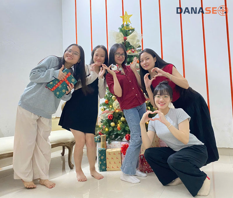 le-giang-sinh-2025-danaseo