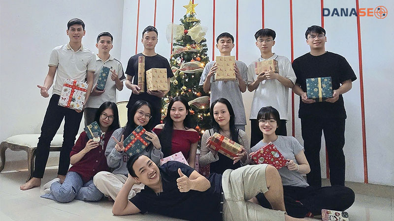 le-giang-sinh-2025-danaseo