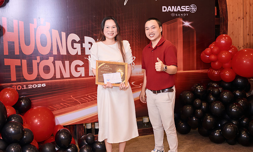 danaseo-to-chuc-chuong-trinh-year-end-party-2025-danaseo