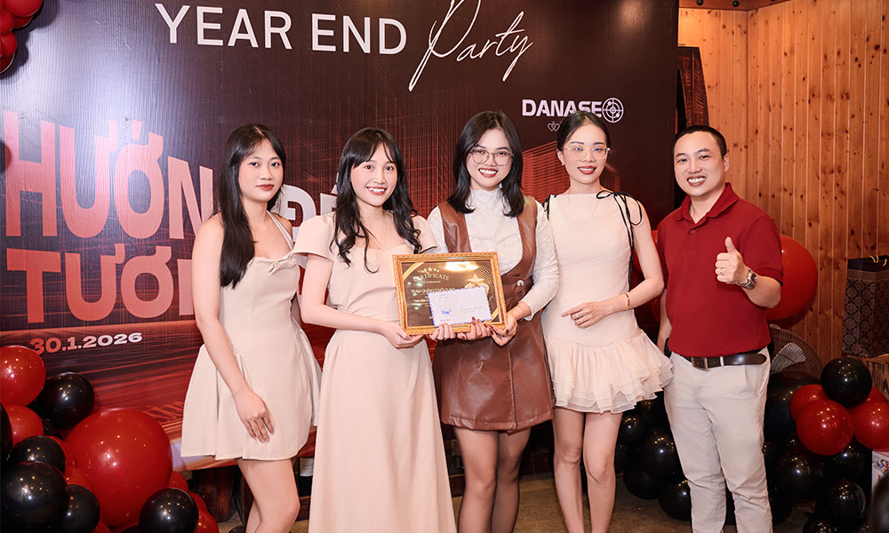 danaseo-to-chuc-chuong-trinh-year-end-party-2025-danaseo