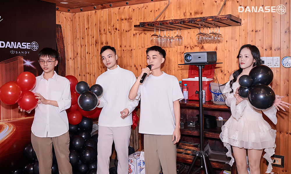 danaseo-to-chuc-chuong-trinh-year-end-party-2025-danaseo