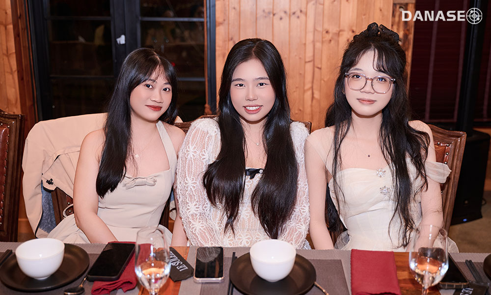 danaseo-to-chuc-chuong-trinh-year-end-party-2025-danaseo