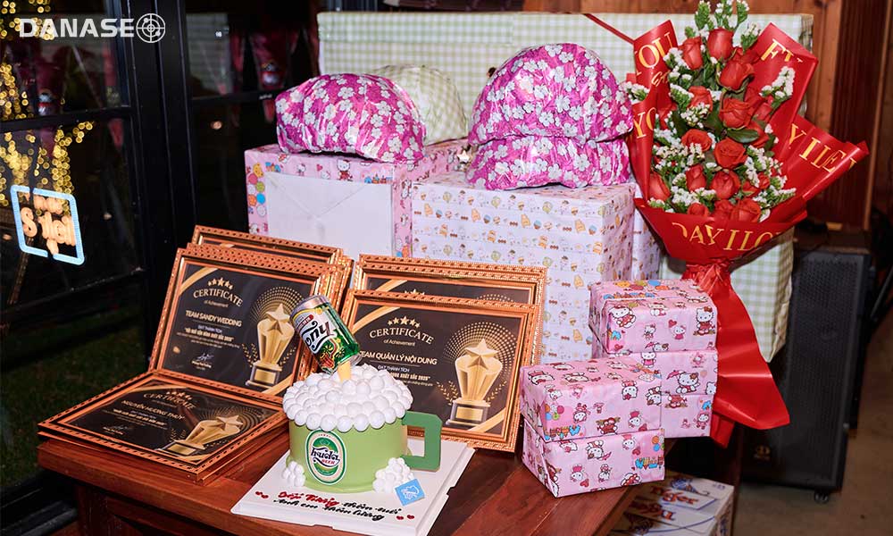 danaseo-to-chuc-chuong-trinh-year-end-party-2025-danaseo